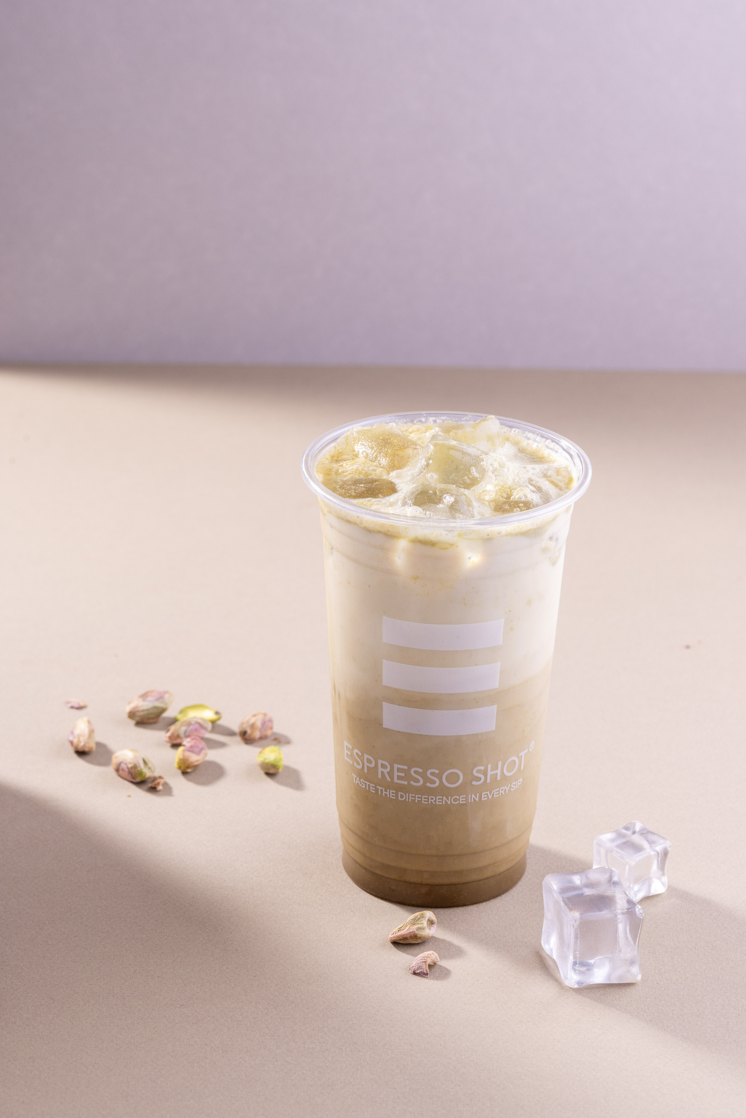 ايس فستق حلبي لاتيه